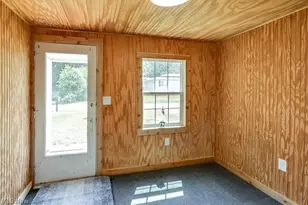2284 Markey St, Akron, OH 44319 - Photo 8