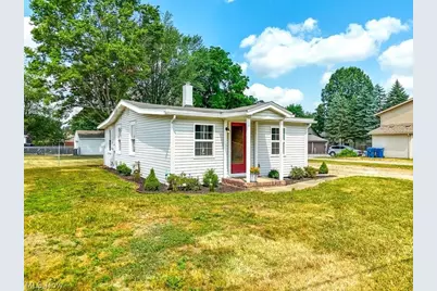 2284 Markey Street, Akron, OH 44319 - Photo 2