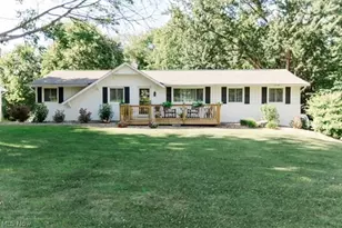 6596 Ivyhill Dr NW, Canal Fulton, OH 44614 - Photo 1