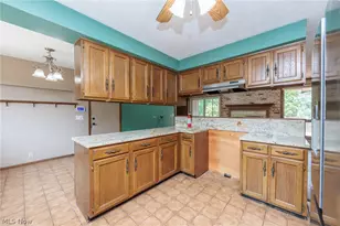 2520 W Skyline Dr, Lorain, OH 44053 - Photo 10