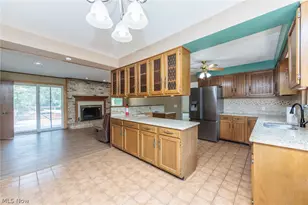2520 W Skyline Dr, Lorain, OH 44053 - Photo 8