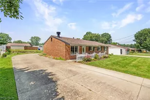 3521 Lawndale Dr, Kent, OH 44240 - Photo 2