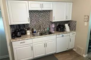 18604 Flamingo Ave, Loveland, OH 44135 - Photo 18