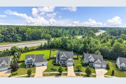 8852 Hazelwood Run, North Ridgeville, OH 44039 - Photo 46
