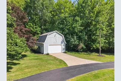 9610 Fox Meadow Lane, Chardon, OH 44024 - Photo 46