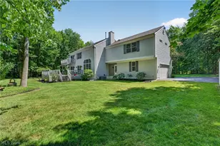 9610 Fox Meadow Ln, Chardon, OH 44024 - Photo 44