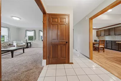 7445 Market Avenue N, North Canton, OH 44721 - Photo 6