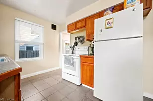 2738 Silverdale Ave, Loveland, OH 44109 - Photo 6