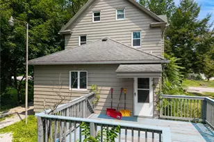 36 W Hiram St, Barberton, OH 44203 - Photo 4