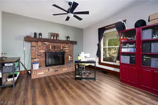 36 W Hiram St, Barberton, OH 44203 - Photo 8