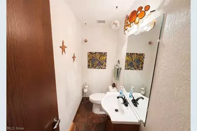 950 Kingswood Drive, Akron, OH 44313 - Photo 12