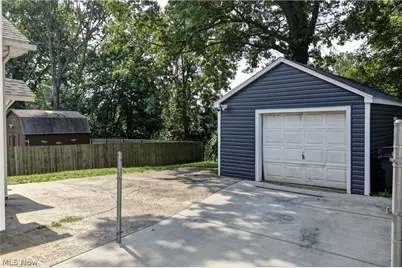 1870 Shaw Avenue, Akron, OH 44305 - Photo 22
