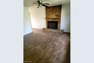 220 Robert Drive, Kent, OH 44240 - Photo 4