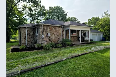 220 Robert Drive, Kent, OH 44240 - Photo 1
