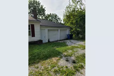 220 Robert Drive, Kent, OH 44240 - Photo 2