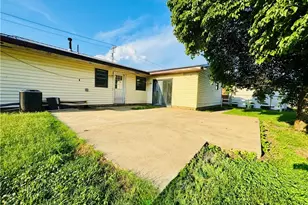 2309 Rockland Ave, Belpre, OH 45714 - Photo 4