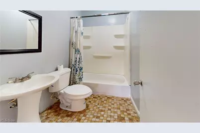 2309 Rockland Avenue, Belpre, OH 45714 - Photo 28