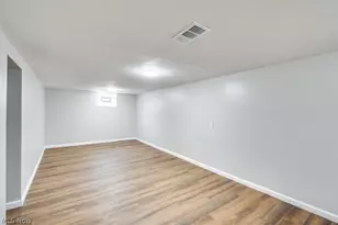 821 Cree Ave, Akron, OH 44305 - Photo 22