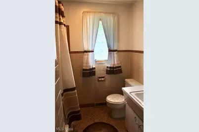 217-219 S 19th Street, Weirton, WV 26062 - Photo 30