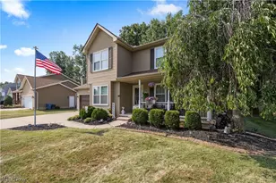 8020 Oak Tree Dr N, Lorain, OH 44053 - Photo 36