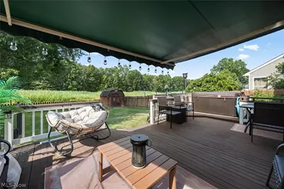 8020 Oak Tree Drive N, Lorain, OH 44053 - Photo 4