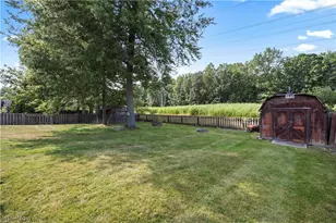 8020 Oak Tree Dr N, Lorain, OH 44053 - Photo 2