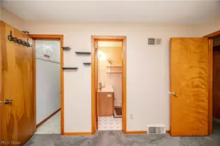 1788 Lancaster Dr, Austintown, OH 44511 - Photo 20