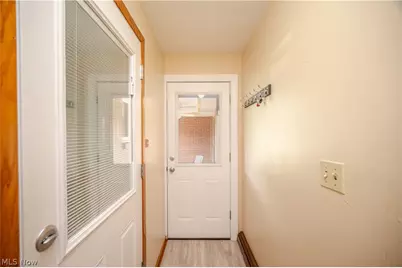 1788 Lancaster Drive, Austintown, OH 44511 - Photo 28