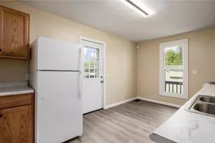 6920 Old Town Rd, East Fultonham, OH 43760 - Photo 6