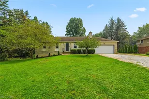 2470 Easton St NE, Canton, OH 44721 - Photo 2