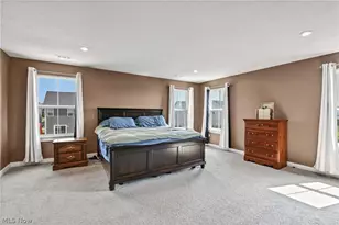 36270 Jannie Ln, North Ridgeville, OH 44039 - Photo 22
