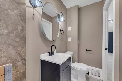 1227 E 170th Street, Loveland, OH 44110 - Photo 14