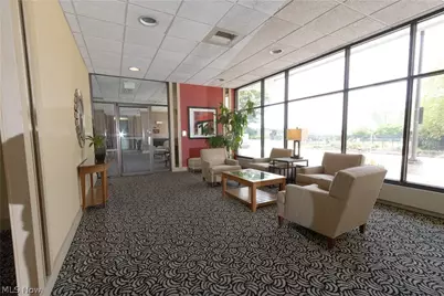 12550 Lake Avenue #810, Oakwood, OH 44107 - Photo 16