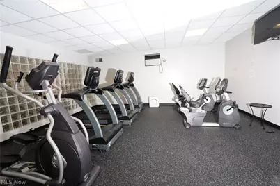 12550 Lake Avenue #810, Oakwood, OH 44107 - Photo 24
