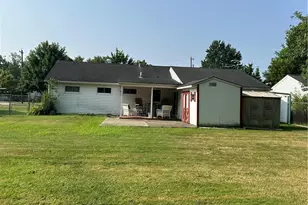 158 Jones St, Wellington, OH 44090 - Photo 2
