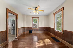 814 E Broad St, Louisville, OH 44641 - Photo 8