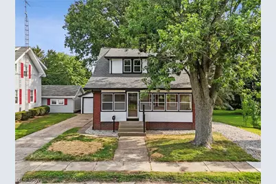 814 E Broad Street, Louisville, OH 44641 - Photo 2