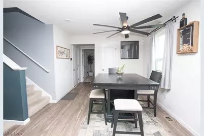 2671 Himelrigh Boulevard, Barberton, OH 44203 - Photo 6