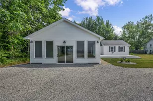 6940 Lake Rd W, Ashtabula, OH 44004 - Photo 36