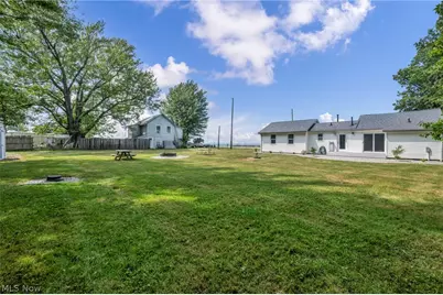 6940 Lake Rd W, Ashtabula, OH 44004 - Photo 38