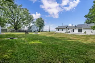 6940 Lake Rd W, Ashtabula, OH 44004 - Photo 38