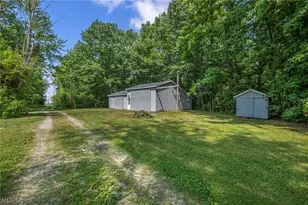 6940 Lake Rd W, Ashtabula, OH 44004 - Photo 44