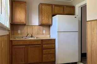 571 Bertha Ave, Akron, OH 44306 - Photo 8