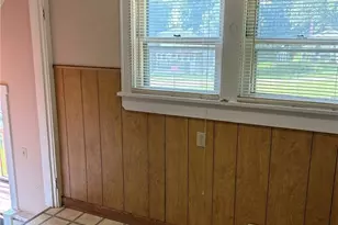 571 Bertha Ave, Akron, OH 44306 - Photo 10