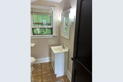 571 Bertha Avenue, Akron, OH 44306 - Photo 18