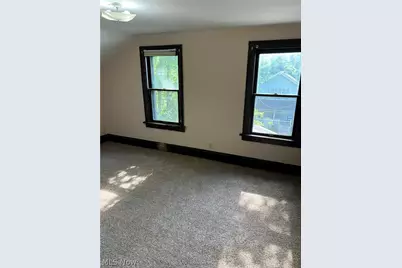 571 Bertha Avenue, Akron, OH 44306 - Photo 16