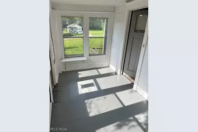 571 Bertha Avenue, Akron, OH 44306 - Photo 2