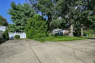 2388 17th St, Cuyahoga Falls, OH 44223 - Photo 26