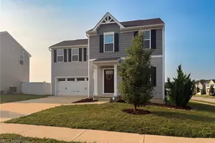 2677 Himelrigh Blvd, Barberton, OH 44203 - Photo 2