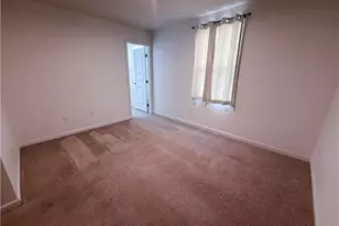 2677 Himelrigh Blvd, Barberton, OH 44203 - Photo 16